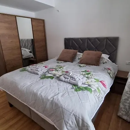 Apartament In