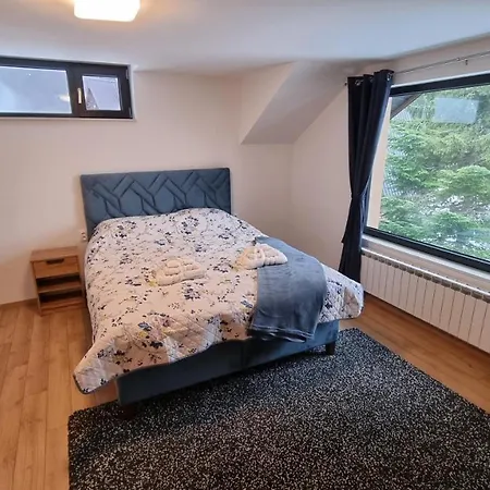 דירה In יהורינה